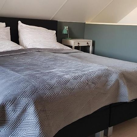 Prachtig Vrijstaand Appartement Aan Het Water Heerhugowaard Exterior foto